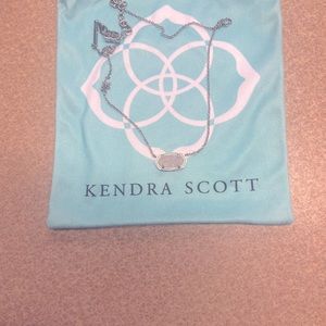 Kendra Scott necklace